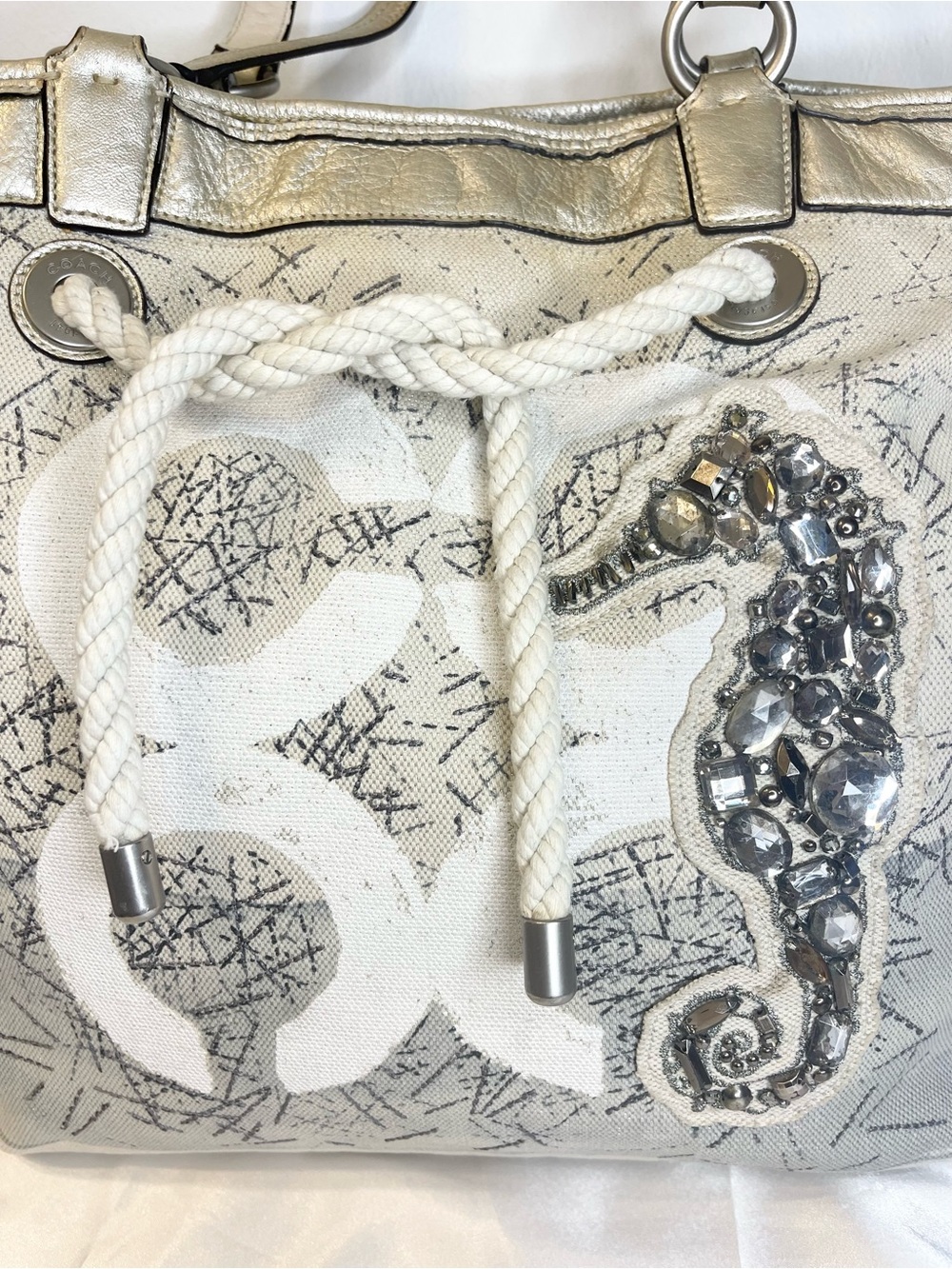 Coach Audrey Leigh Seahorse Beach Tote Bag (Style #17039) Limited Edition - Picture 8 of 17